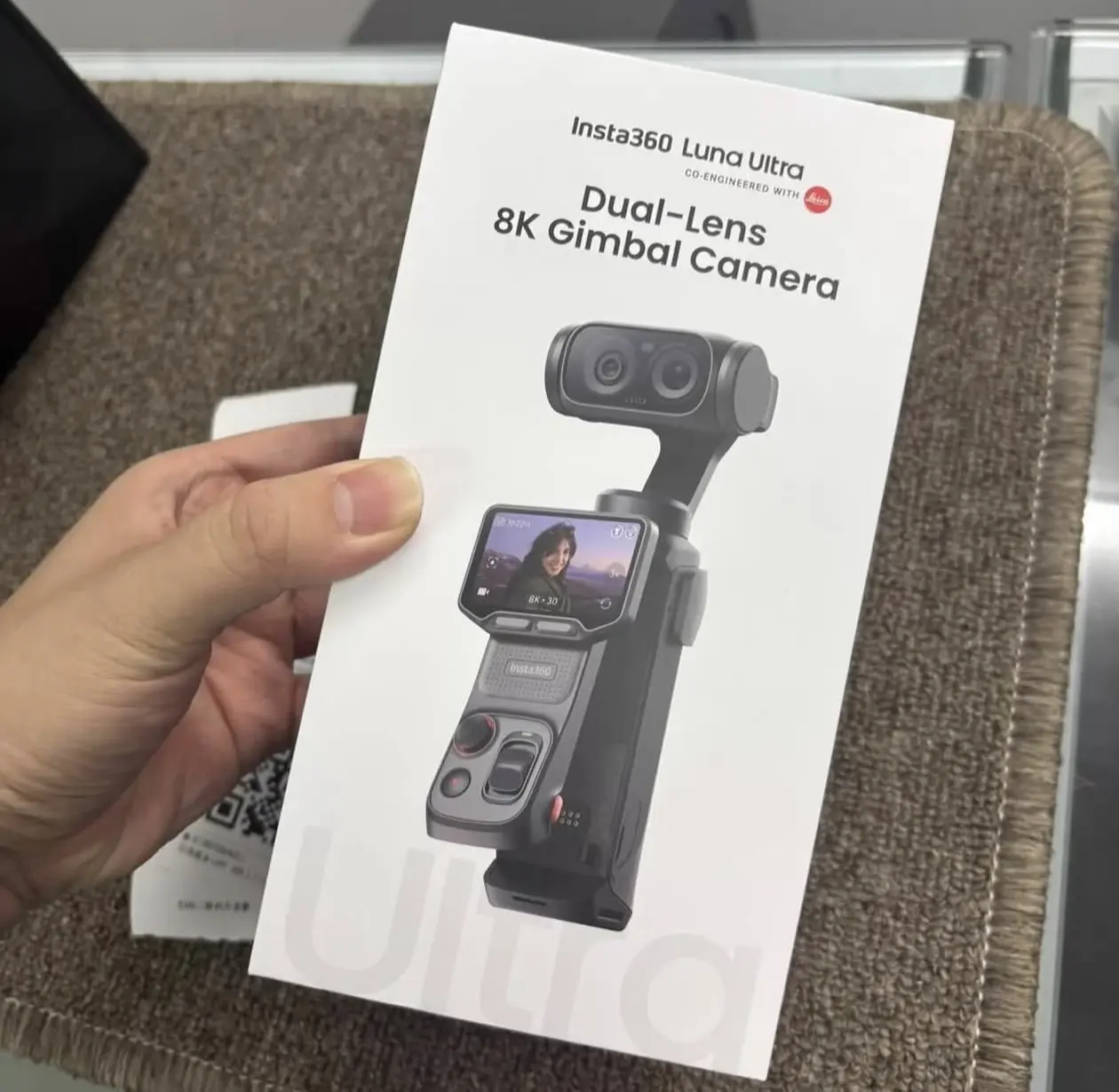 Brand new INSTA360 LUNA ULTRA DUAL LENS CAMERA