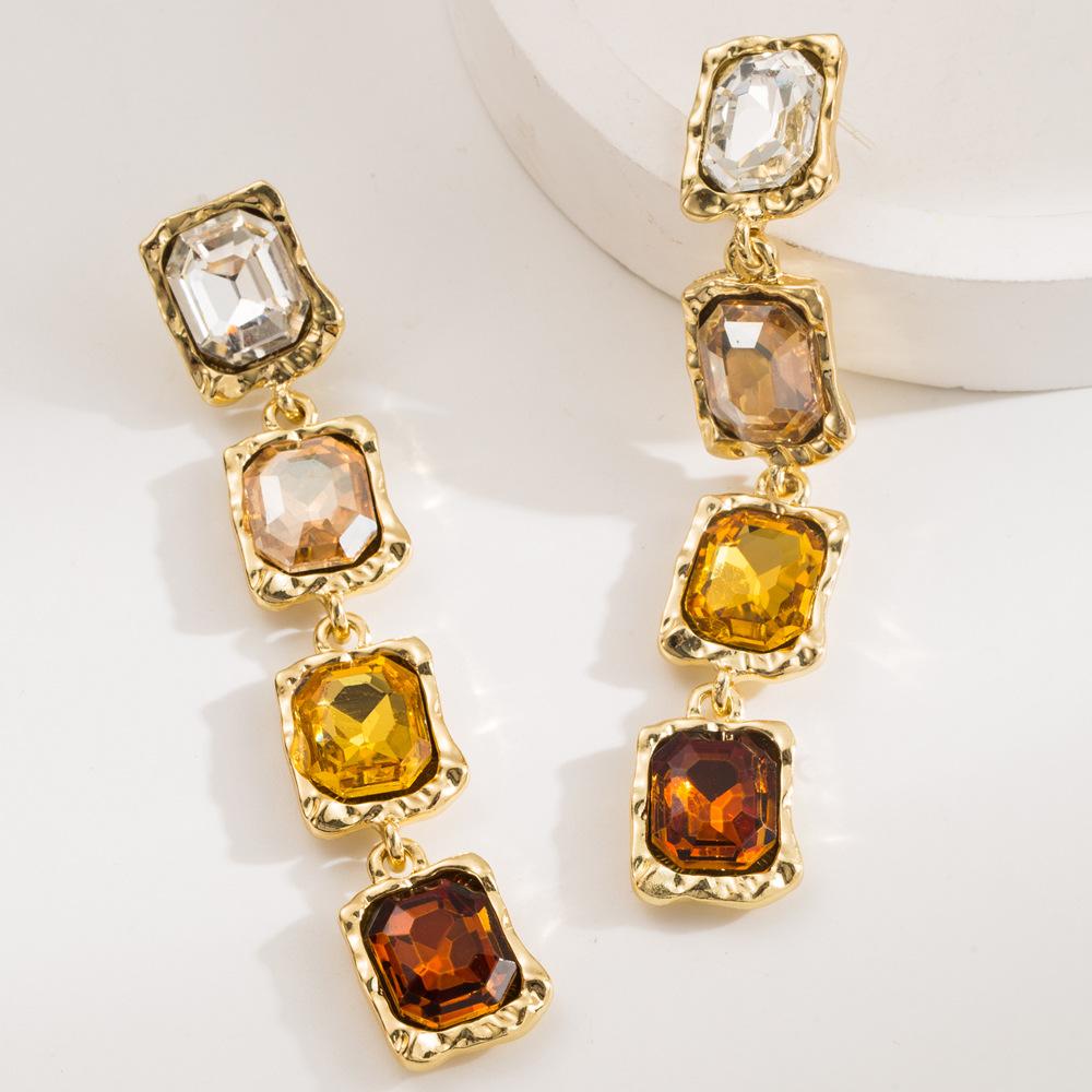 French Vintage Colorful Crystal Geometric Necklace Earrings Set, Luxury Palace Style Gemstone Clavicle Chain Jewelry for Women French Vintage Colorful Crystal Geometric Necklace Earrings Set, Luxury Palace Style Gemstone Clavicle Chain Jewelry for Women