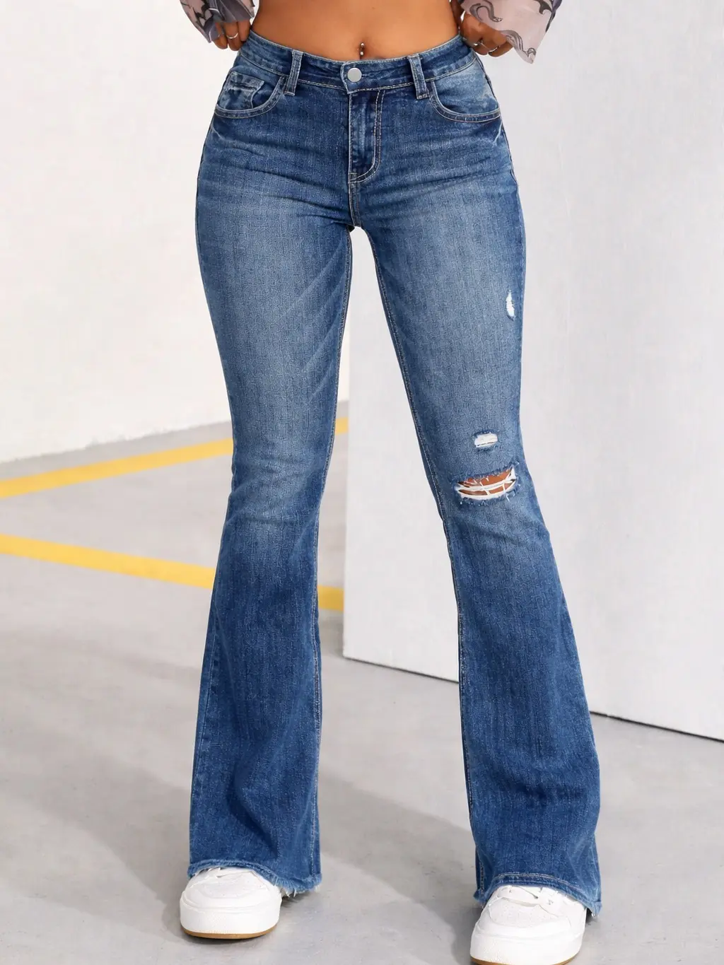 Women's Mid-Rise Bootcut Ripped Distressed Stretch Denim Jeans - Womenswear Bottom for Casual Daily Wear