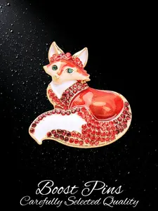 Gold-tone enamel fox brooch (for women), embellished with rhinestones and crystal eyes; an animal-shaped, stylish lapel pin suitable for coats and scarves—a perfect birthday gift for her.