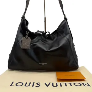 Pre-owned Louis Vuitton Black Leather carry all Hobo Shoulder Bag with Monogram Strap