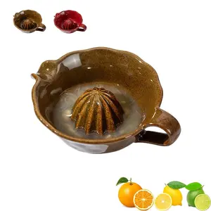 1pc Ceramic Lemon Juicer, Retro Japanese Pottery Transformation Ceramic Manual Citrus Lime Juicing Bowl, with handle and pour spout, Manual Pressing Type Lemon Juicer, Suitable for Home Kitchen, Gift