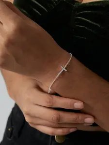 Cross Charm Decor Bracelet, Adjustable Bracelet for Women & Girls, Fashion Jewelry for Party, Daily Clothing Decor, Trendy Exquisite Jewelry for Birthday Gift, Stackable Bracelets