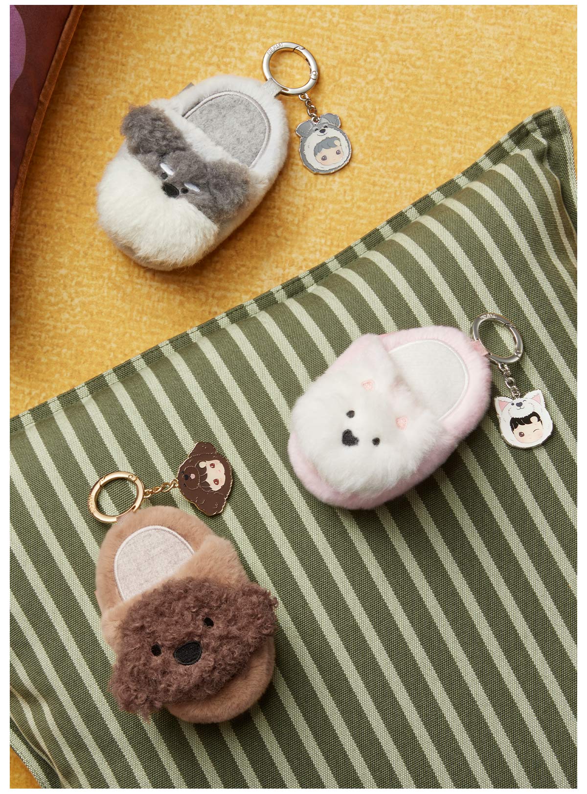 POP MART HACIPUPU Bring your puppy home Blind Box Keychain
