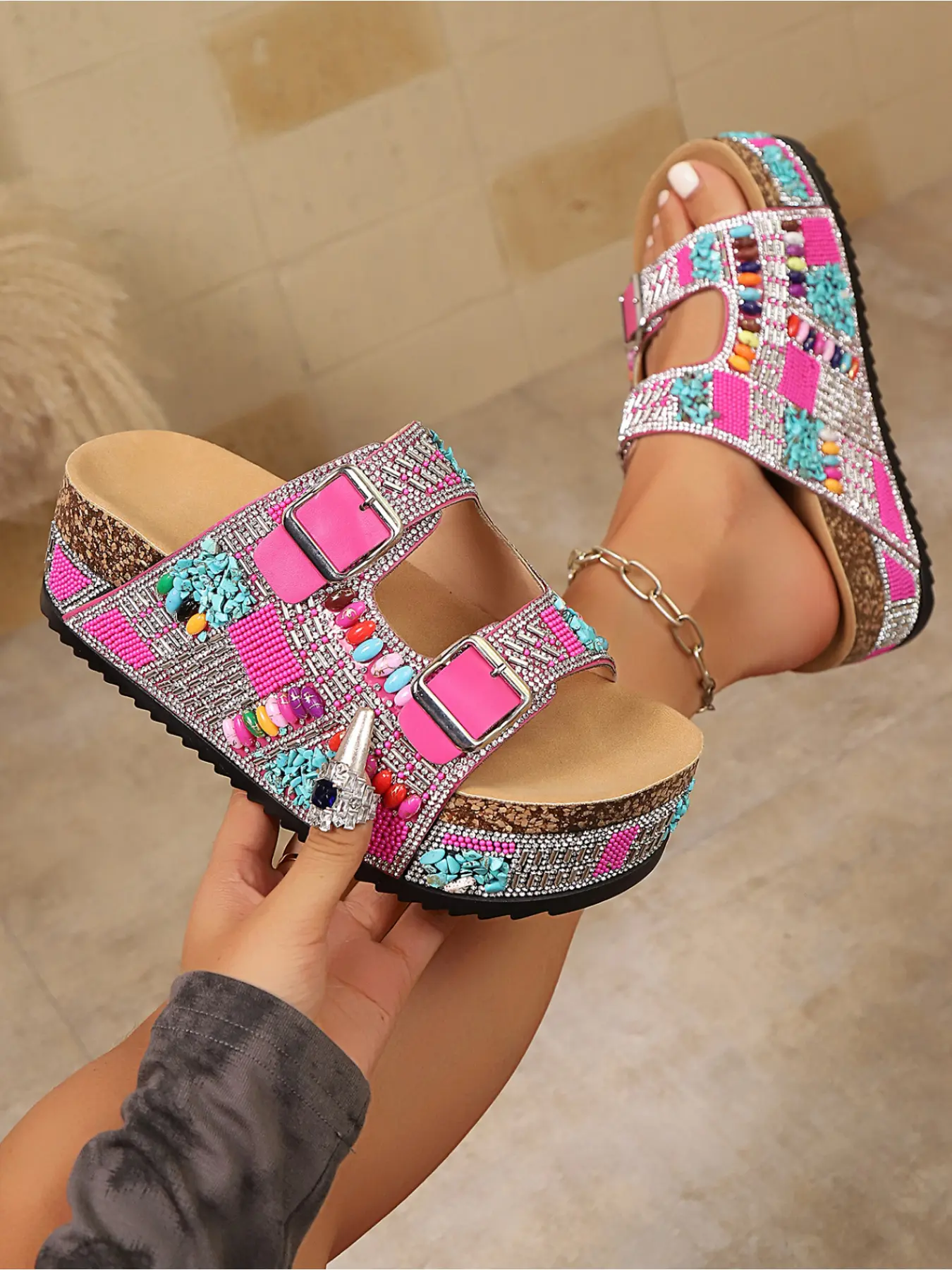 Dopamine Y2K Rhinestone Thick Sole Embellished Glitter Sandals, Boho Ethnic Style, Metal Buckle, Summer Fashion, Women's Beach Shoes, 2026 New Arrival, Elevated Sandals, Fashionable Footwear, Casual Fashion Footwear