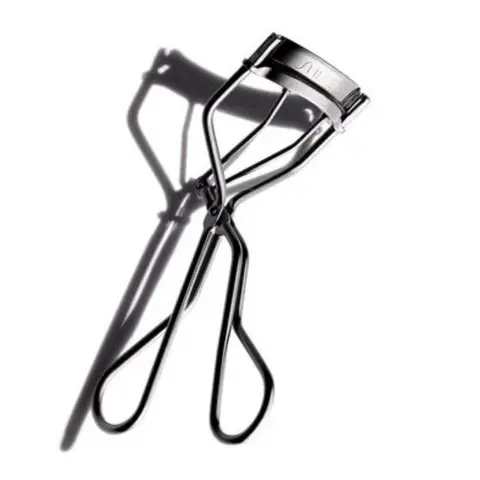 Shiseido 213 Eyelash Curler - Compact Design, Easy to Operate, Versatile for Personal & Professional Use, Ideal for Makeup