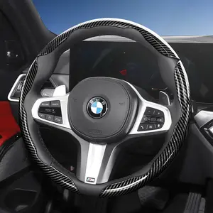 For BMW Interior, Segmented Carbon Fiber Steering Wheel Cover Sporty Style Non-Slip Comfortable Grip 2-Piece/3-Piece Set Quick-Install Design All-Season Compatibility For X3/3 Series/X1/X5/X2/X4/5 Series/X6/X7/iX/i4/i5/i7 Automotive Car Interior Kit