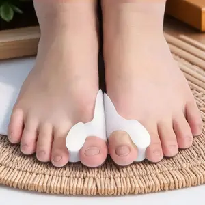 Silicone Toe Separator, Comfortable Toe Corrector, Durable & Flexible Toe Protector, Foot Care Tool for Women & Men