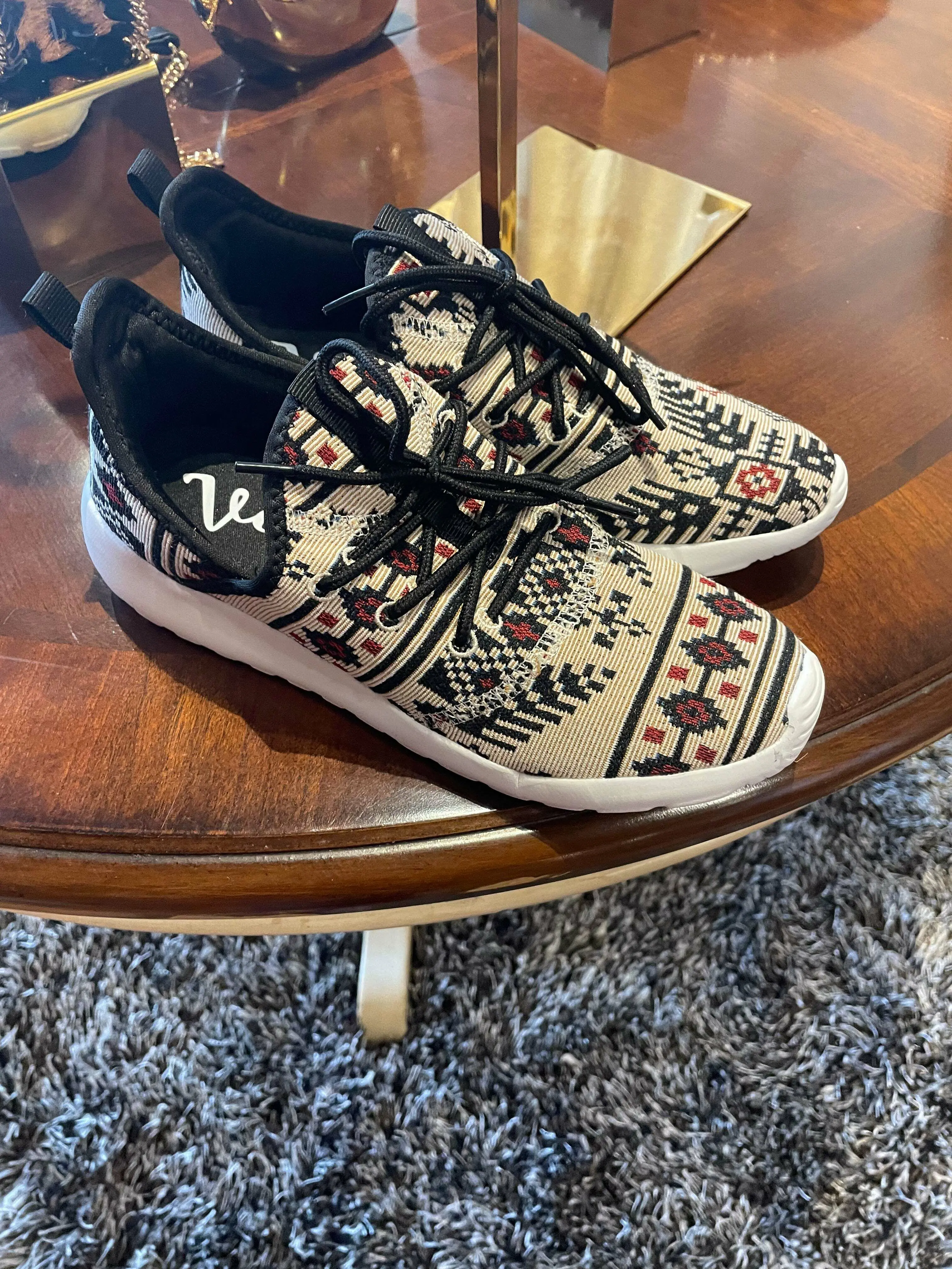 Aztec tennis shoes Aztec tennis shoes