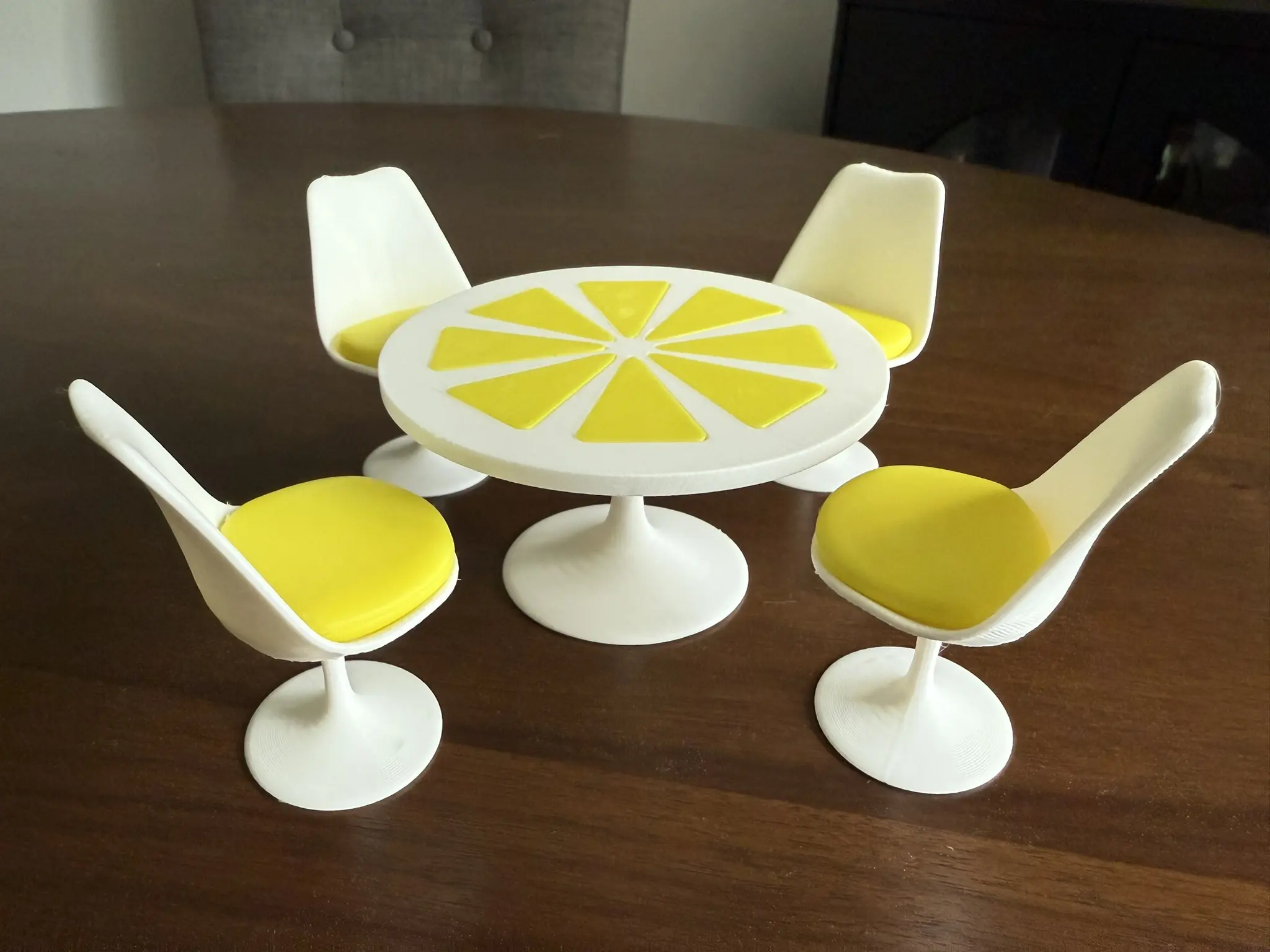 1:12 Scale Vintage Tulip Table and Chair Set
