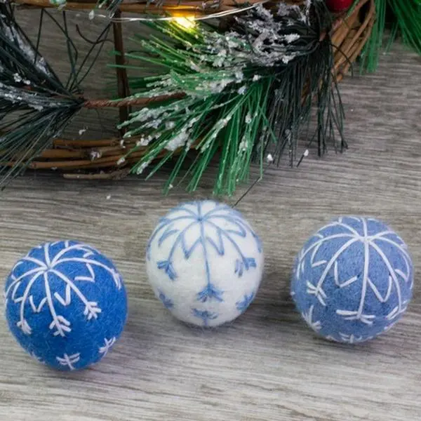 Snowflake Felt Balls- Blue and White