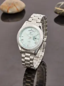 RICECGO Men's Analog Quartz Watch, textured bezel, Roman numerals exude a cool vibe, dual calendar display, the perfect stylish accessory for Cityboy-inspired commuting.