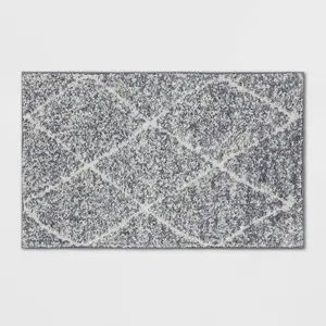 2'6"x4' Washable Criss Cross Easy Care Accent Rug Gray/Ivory - Threshold