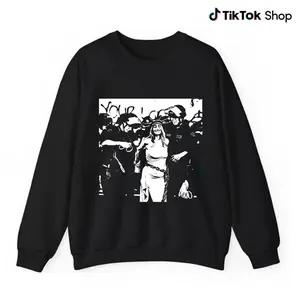 STATUE OF LIBERTY ARREST T-Shirt, funny viral street scene wall art humor print ironic protest aesthetic meme hoodie/sweashirt