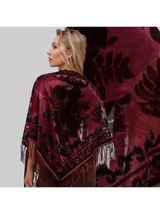 Cross-border hot-selling new retro triangular shawl with ethnic style, velvet flowers and tassel scarf, outerwear for cheongsam shawl