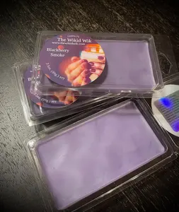 Blackberry Smoke - Wax Melts... Dark, juicy, and beautifully moody — like ripe blackberries wrapped in soft, drifting smoke.