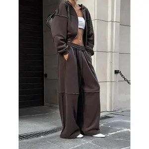 Women’s solid-color zip-up hoodie and elastic-waist pants set—a casual, fashionable, and comfortable two-piece outfit suitable for everyday outdoor wear; women’s clothing for autumn and winter.