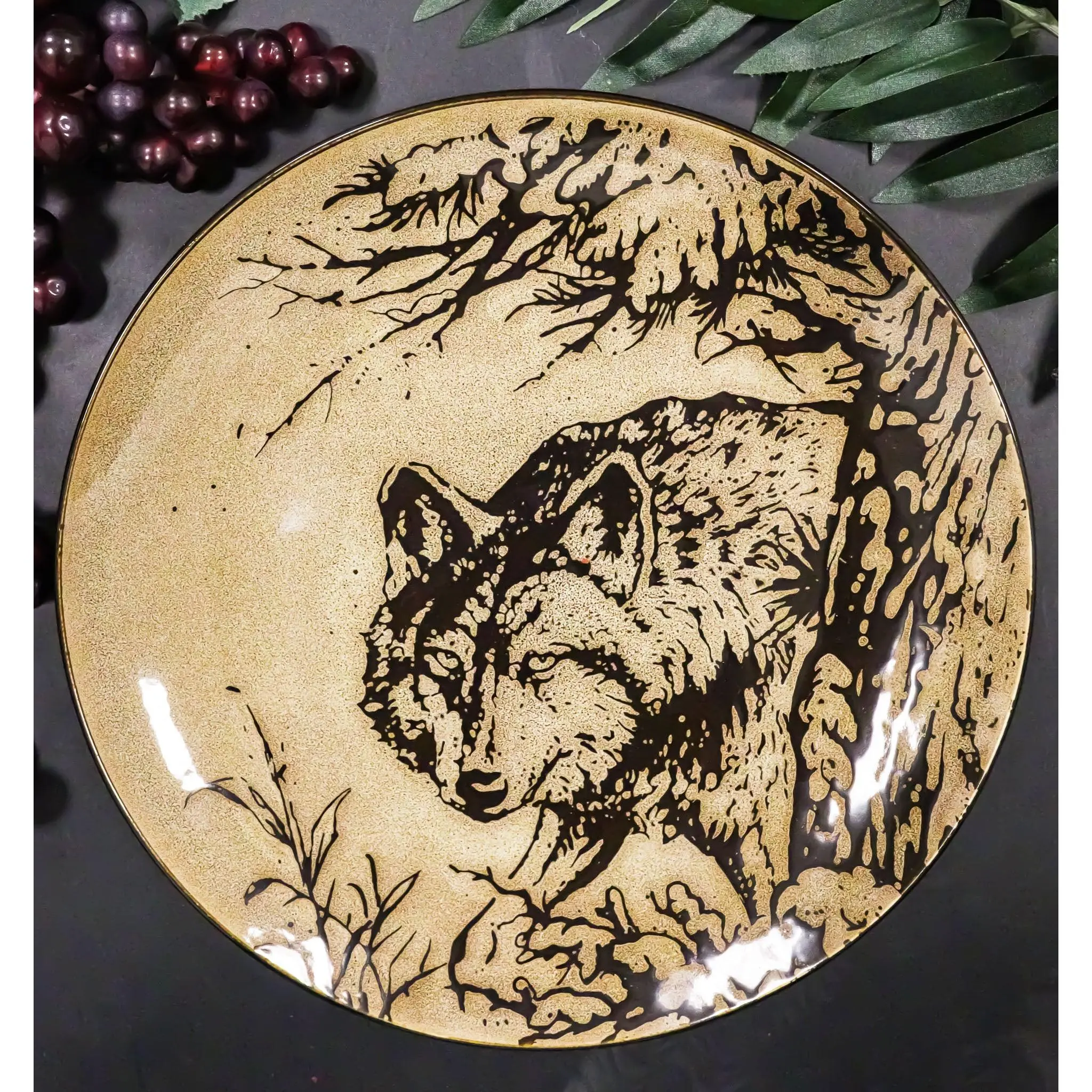 Pack Of 2 Rustic Western Forest Spirit Alpha Gray Wolf Round Dinner Plates 10"D