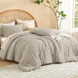 Comforter Set Oatmeal, 3 Piece Khaki Boho Tufted Bedding, Beige Fluffy Farmhouse Bed Set for All Season with 2 Leaf Pattern Pillowcases(104x90In)