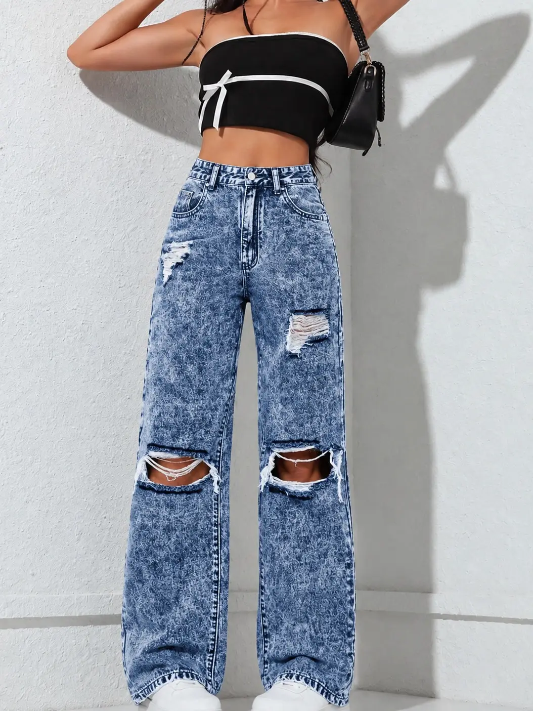 Women's Baggy Straight Leg Denim Jeans - Casual Fabric, with Pockets