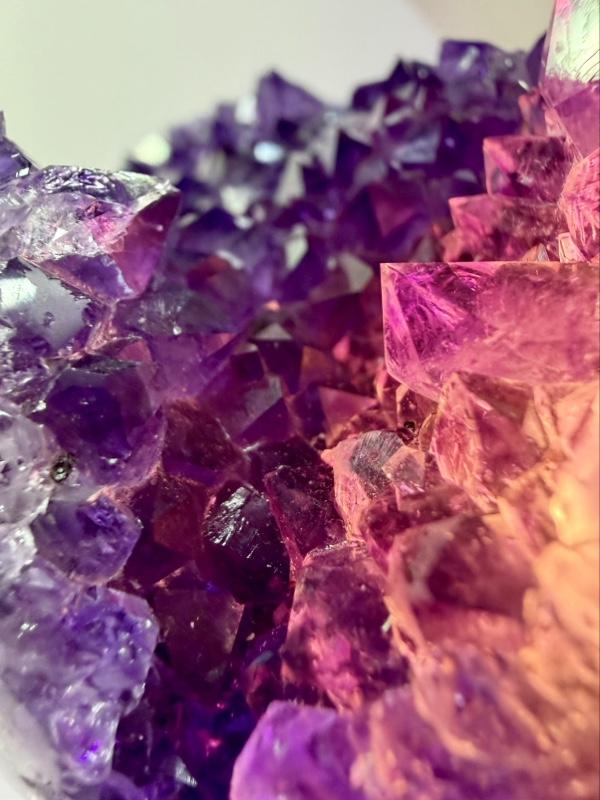 Natural 1kg+ Brazilian Amethyst Geode Cluster - Self-Standing Deep Purple Quartz Specimen (5") crystals for sale Natural 1kg+ Brazilian Amethyst Geode Cluster - Self-Standing Deep Purple Quartz Specimen (5") crystals for sale