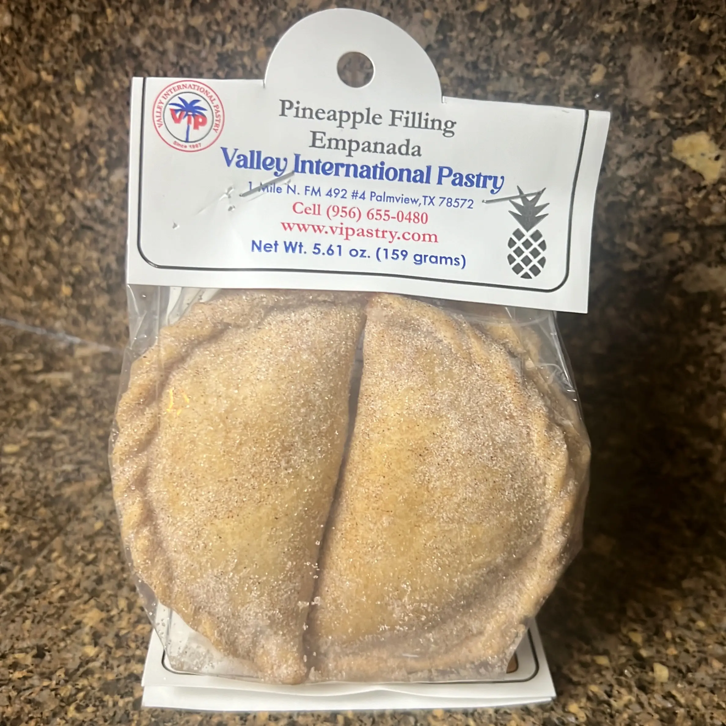 filling empanada