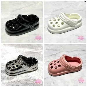 Croc Ashtray - Unique Item for Smoker - Perfect for Home and Outdoor Use