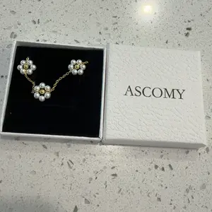 ASCMOY 14K Gold/Silver Plated Pearl Flower Necklace | Dainty Floral Choker for Wedding Prom Bridal Jewelry Gift