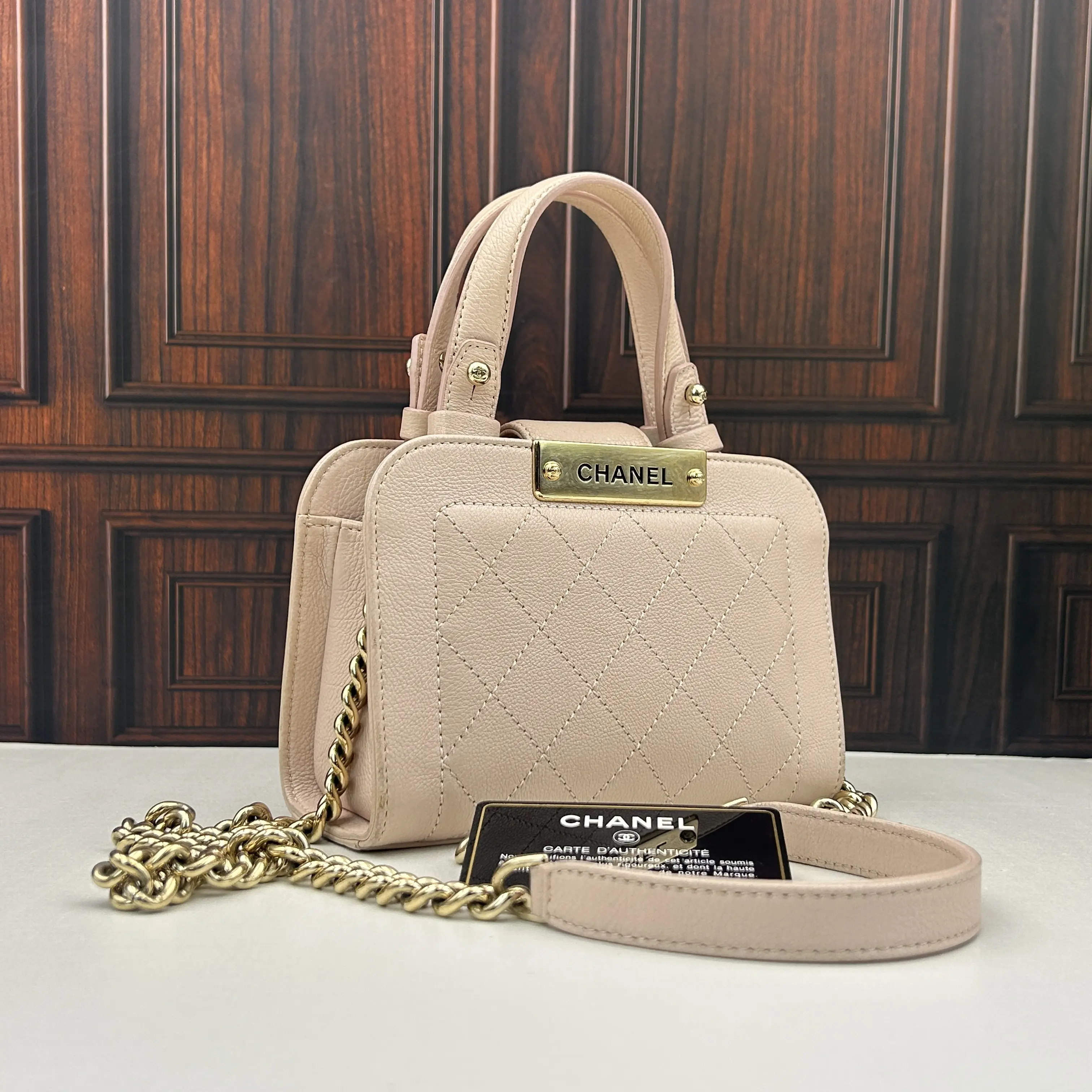 Pre-owned CHANEL Label Click Mini Light Pink Quilted 2 Way Top Handle Chain Bag 888