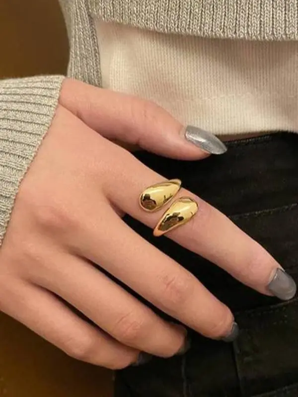 Likemychoice Minimalist Ring - Elegant Simplicity Versatile Everyday Wear Understated Elegance Timeless Design Suitable for Various Occasions Likemychoice Minimalist Ring - Elegant Simplicity Versatile Everyday Wear Understated Elegance Timeless Design Suitable for Various Occasions