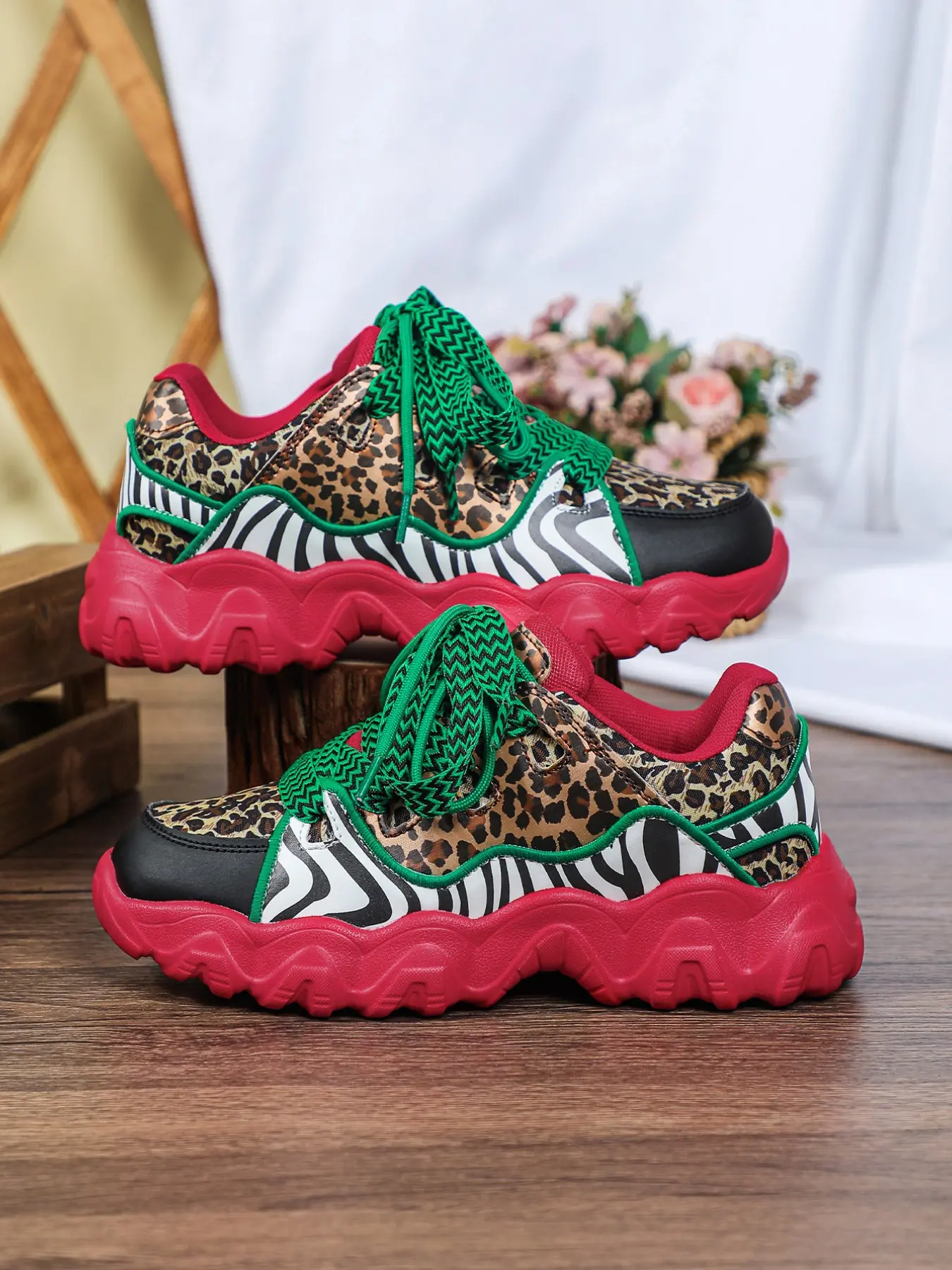 Trendy Leopard Print Men's Casual Sneakers, Street Style Shoes, Breathable Low Top Lace-Up Shoes, Ideal for Parties, Travel, Daily Wear, Outdoor Activities, Fashion Sneakers, Low Top Trainers, Thick Sole Sneaker