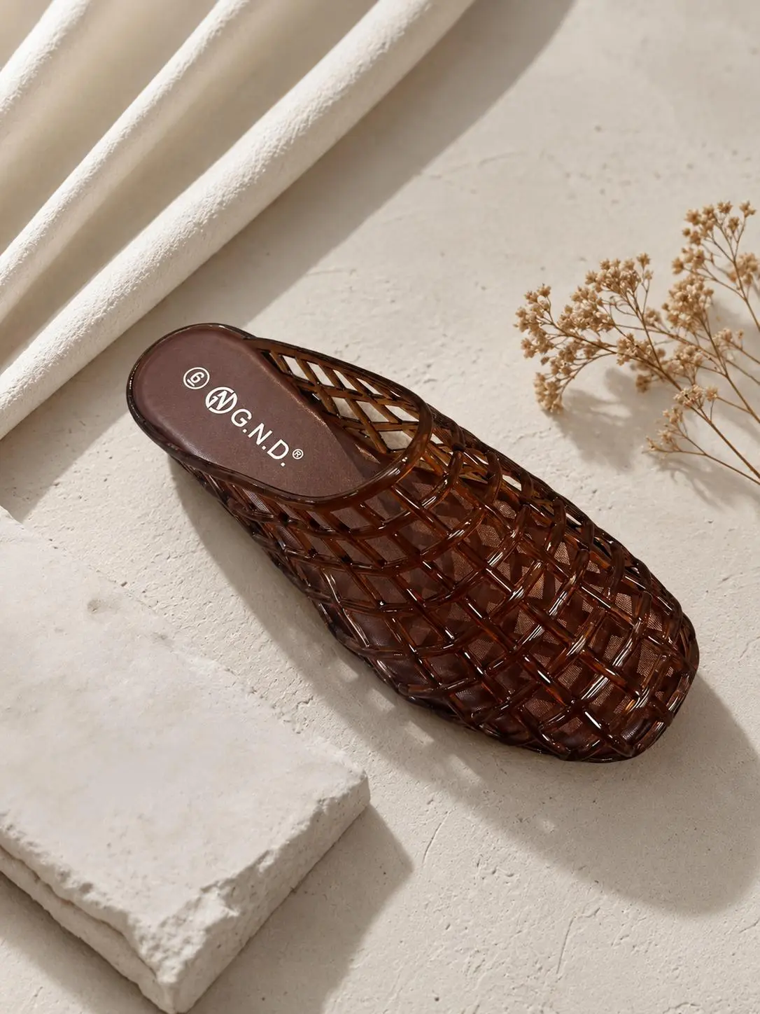 Women's Flat Jelly Sandals, Casual Summer Slip-On Sandals for Daily Wear Footwear Slipper