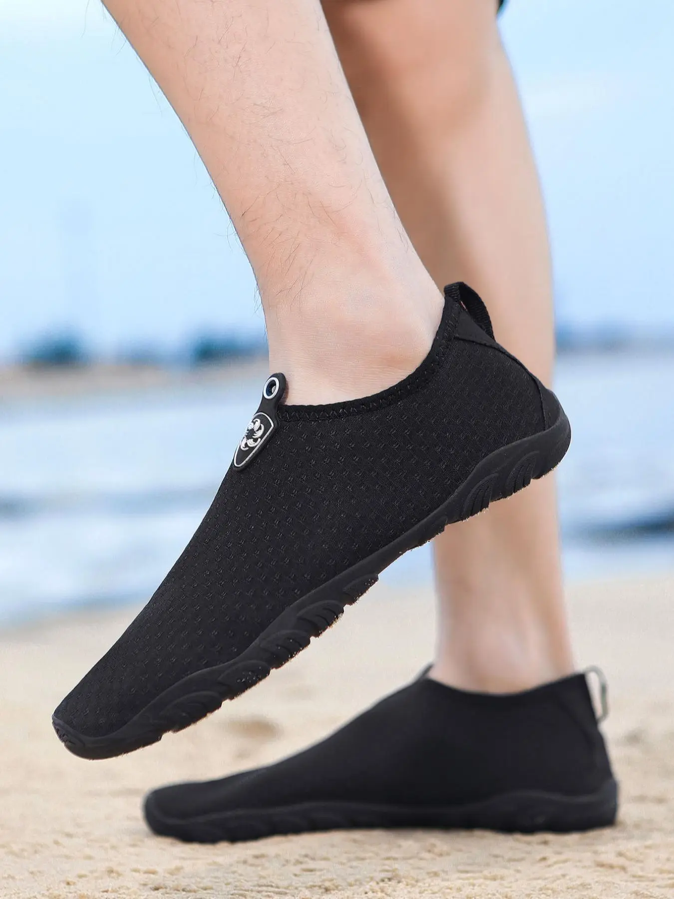Unisex's Quick Dry Breathable Water Shoes, Lightweight Slip-on Swim Shoes for Beach Swimming and Pool, Ideal for Water Activities and Outdoor Fitness, Water Sports Footwear
