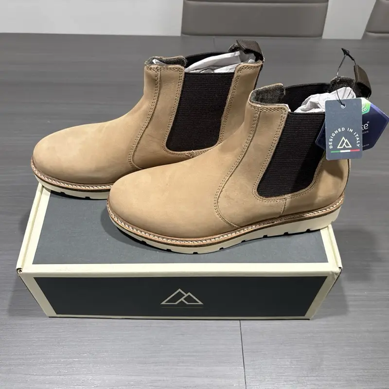 Alpine Design Woman Blaze Chelsea Boots Size 9.5 - Tan Color, Comfortable Fit, Ideal for Daily Wear