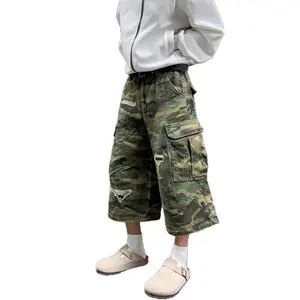 Thread American retro distressed patch straight camouflage denim shorts