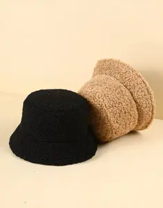 Unisex Lamb Wool Bucket Hat Trendy Faux Shearling Fur Teddy Sherpa Hats Birthday Gift Faux Fur Fluffy Adjustable Hat Vintage Retro Y2K Fall