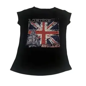 90s London England Aesthetic Baby Tee, US UK Women Y2k Tops, Woman Clothes Women's Cropped Girl Baby Tee, Kawaii Baby Tees Y2k Kitty Female Clothing Emo, Womenswear Tops, Summer Outfit, Downtown Girl Baby Tee, Gift For Her, Outfits