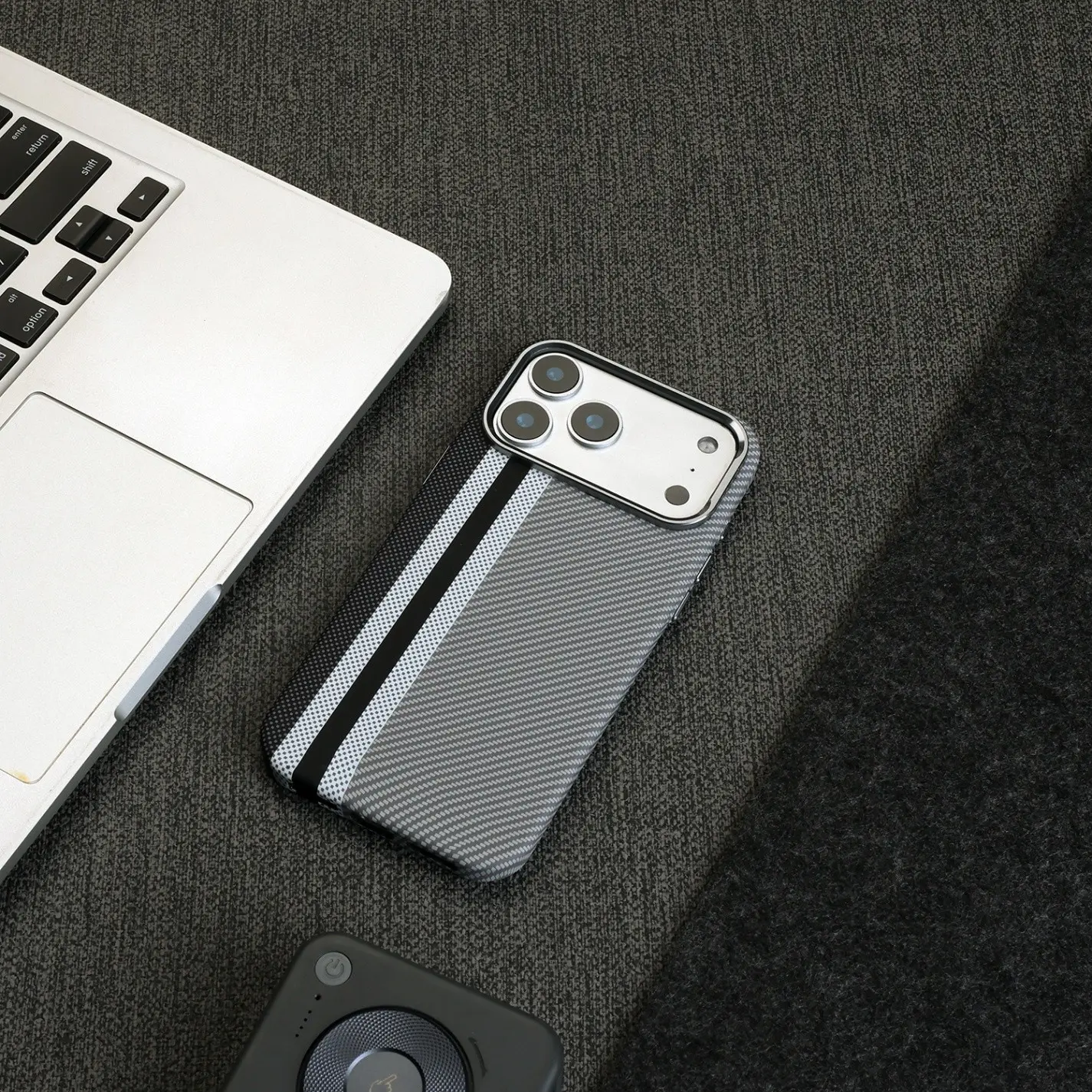 Magnetic Kevlar Carbon Fiber Aesthetic Phone Case for Smartphone iPhone 17 Pro Max, Durable Full Coverage Matte Protective Cover, Compatible with iPhone 17/16/15/14/13
