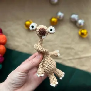 Long-neck Sid crochet, sloth Sid from Ice Age, Amigurumi