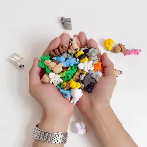 21pcs Mini Animal Figurines Set 3D Printed Articulated Flexible Fidget Toy Cute Animal Toys for Home Office Decor Stress Relief & Collection Gift Decoration Colorful