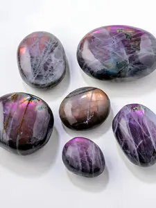 [Purple Flash] Labradorite Palm Stone, Natural Labradorite Stone for Meditation, Large Size Reiki Crystal for Intuition and Healing, Pocket Stone, Tumbled Stones
