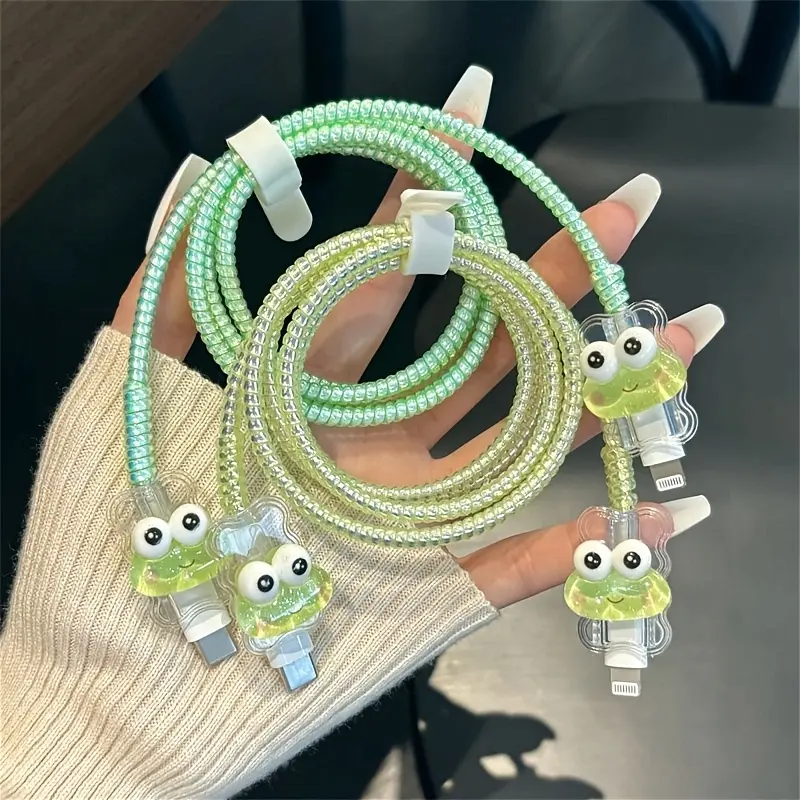 Cute Green Big Eye Frog Charger Cover for iPhone, Anti-Wear & Anti-Bend Cable Protector