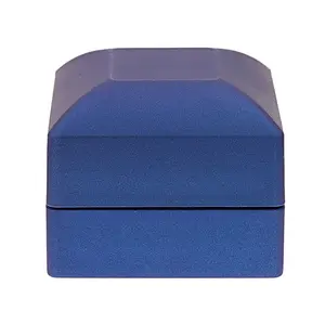JTV Blue Ring Box with Led Light appx 6.5x6x4.8cm
