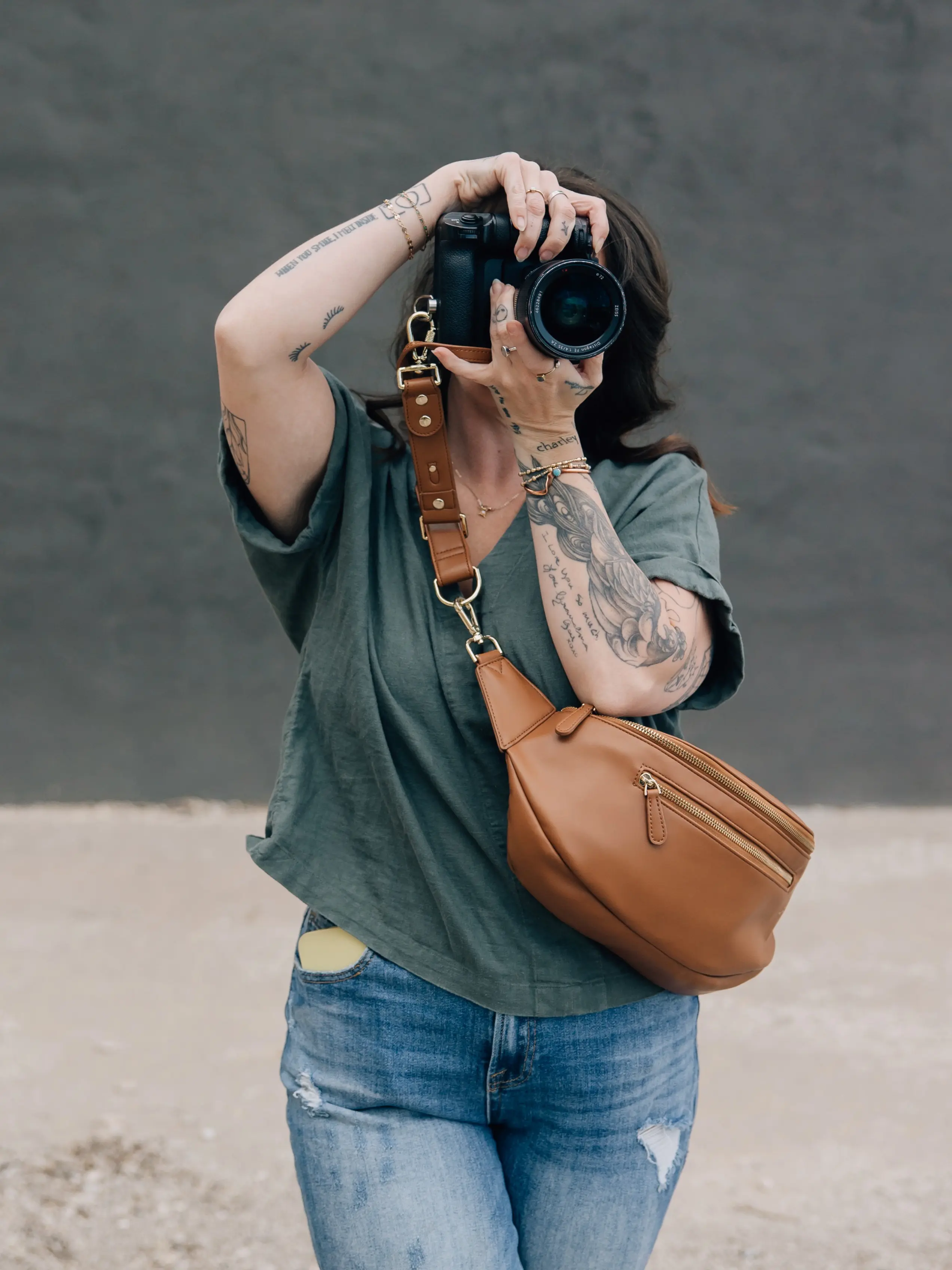 The Sidekick - Crossbody camera bag and harness