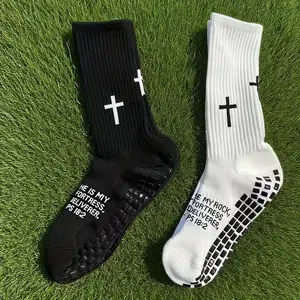 1 Pair Men's & Women's Dot Football  - Mid-Calf Grip, Sweat Absorbent, Durable, Towel Bottom Sports  for Soccer, Cycling, Climbing, and Running39-45 Compression Running  Breathable No-Show  Multi-Sport Performance  Fun Pumpkin Halloween Socks