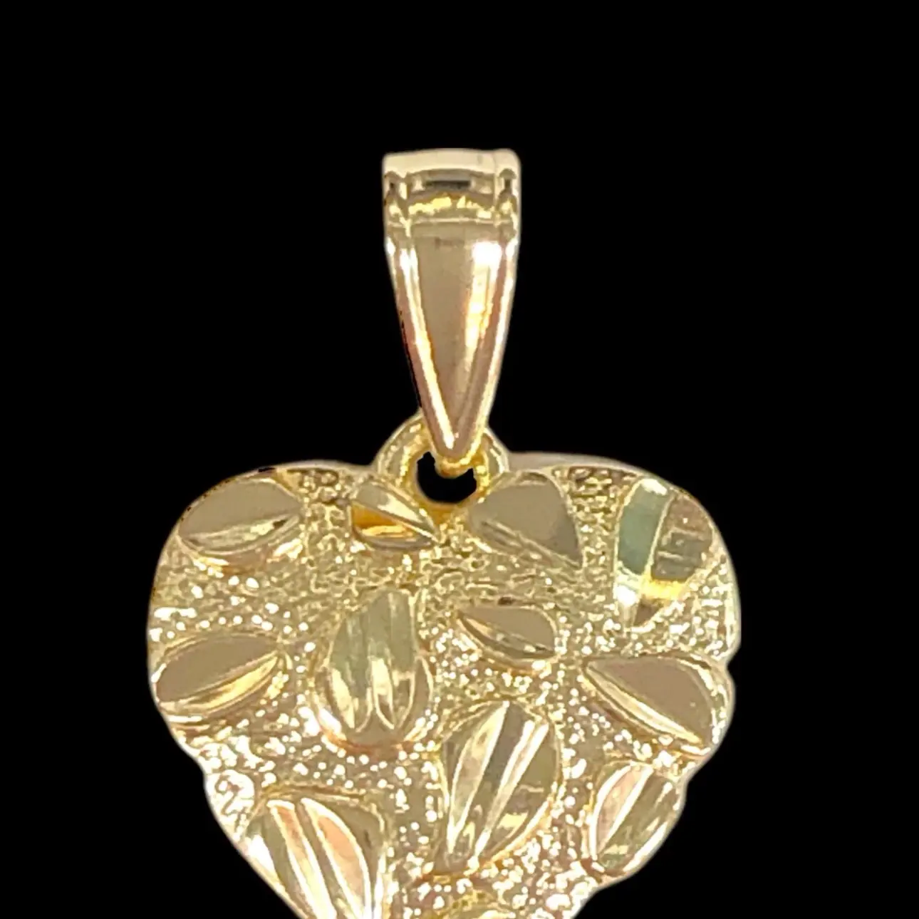 18K Gold-Filled Gold Nugget Heart Pendant for Women