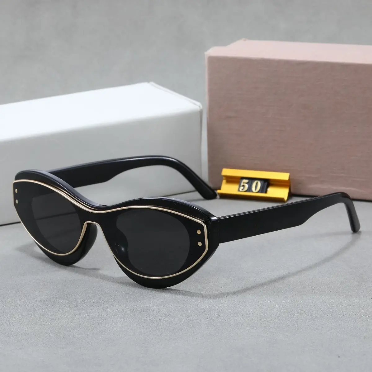 Vintage Y2K Classic Cat Eye Sunglasses Trendy Retro Oval Curved Frame Shades Minimalist Layer Rim Eyewear Soft Matte Acetate Eyeglasses For Daily Streetwear Vacation Club Outfit Face Slimming Fashion Accessories Unisex Small Lens