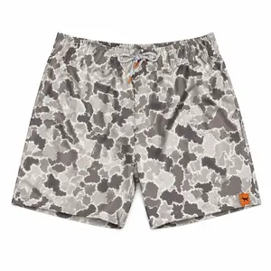 Simply Southern Men’s Camo Shorts Small