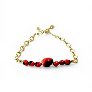 Pulsera de peonia para proteccion y buena suerte
