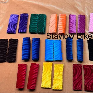 CUSTOM MADE FORKS SLEEVE TO PREVENT SCRATCHES ON YOUR BICYCLE FRAME, MADE WITH SPONGE & VALVET FABRIC , FIT'S ALL SPRING FORKS SIZE & STYLE